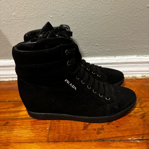 Prada Boots with Heel - Picture 3 of 5